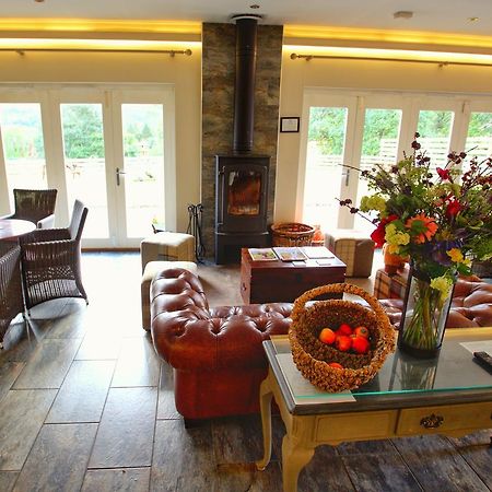 Loch Ness Guest House Fort Augustus Exterior photo