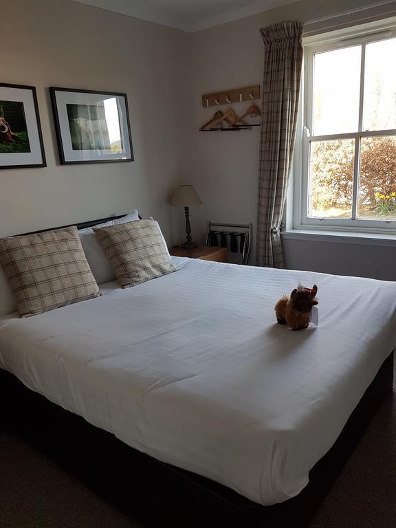 Loch Ness Guest House Fort Augustus Exterior photo